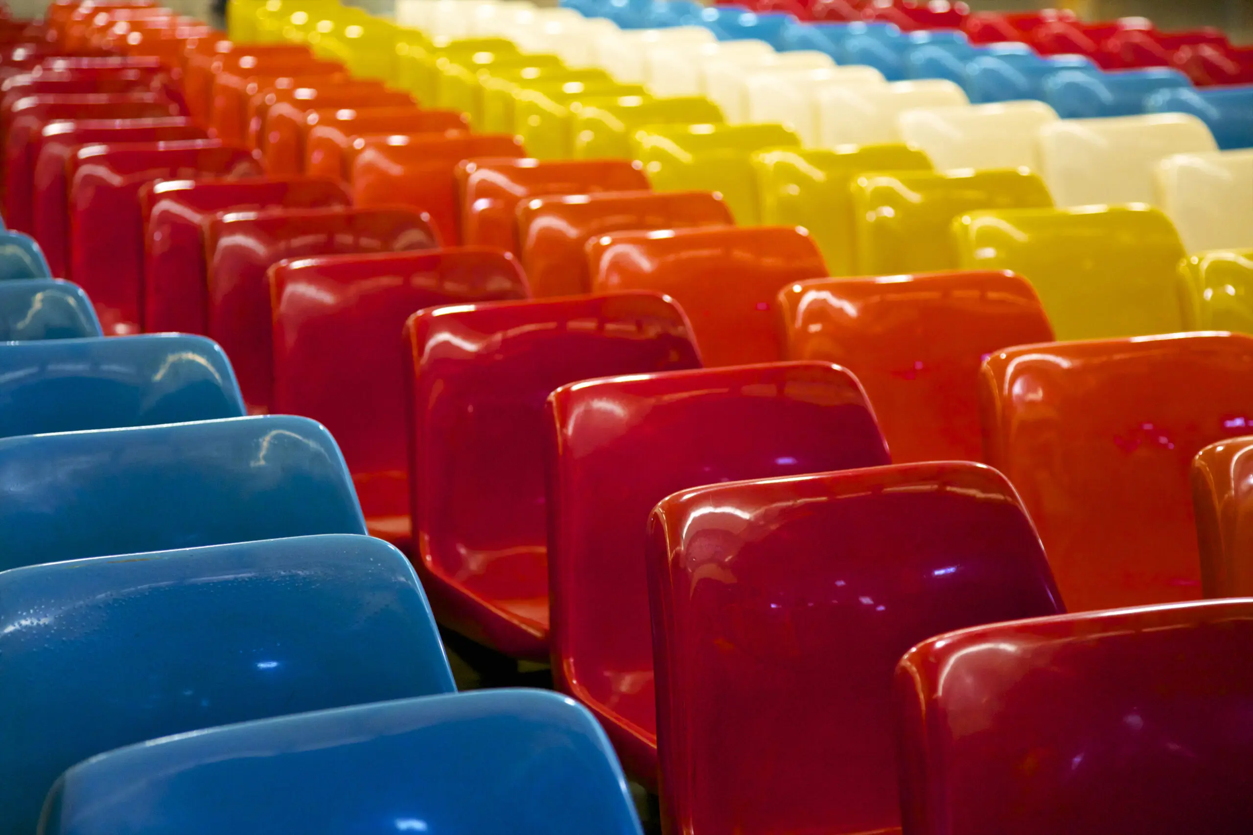 Wandbild (2399) Chairs of Rainbow präsentiert: Details und Strukturen,Architektur,Detailaufnahmen