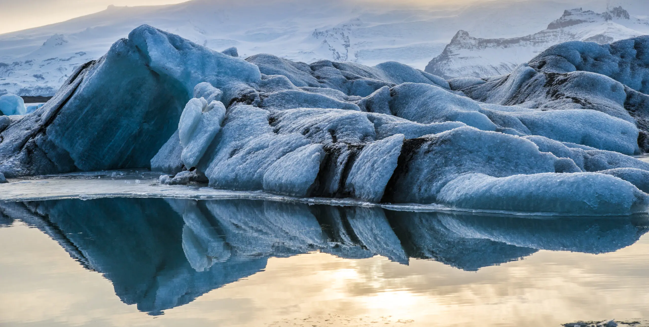 Wandbild (2795) Fire on Ice präsentiert: Wasser,Landschaften,Berge