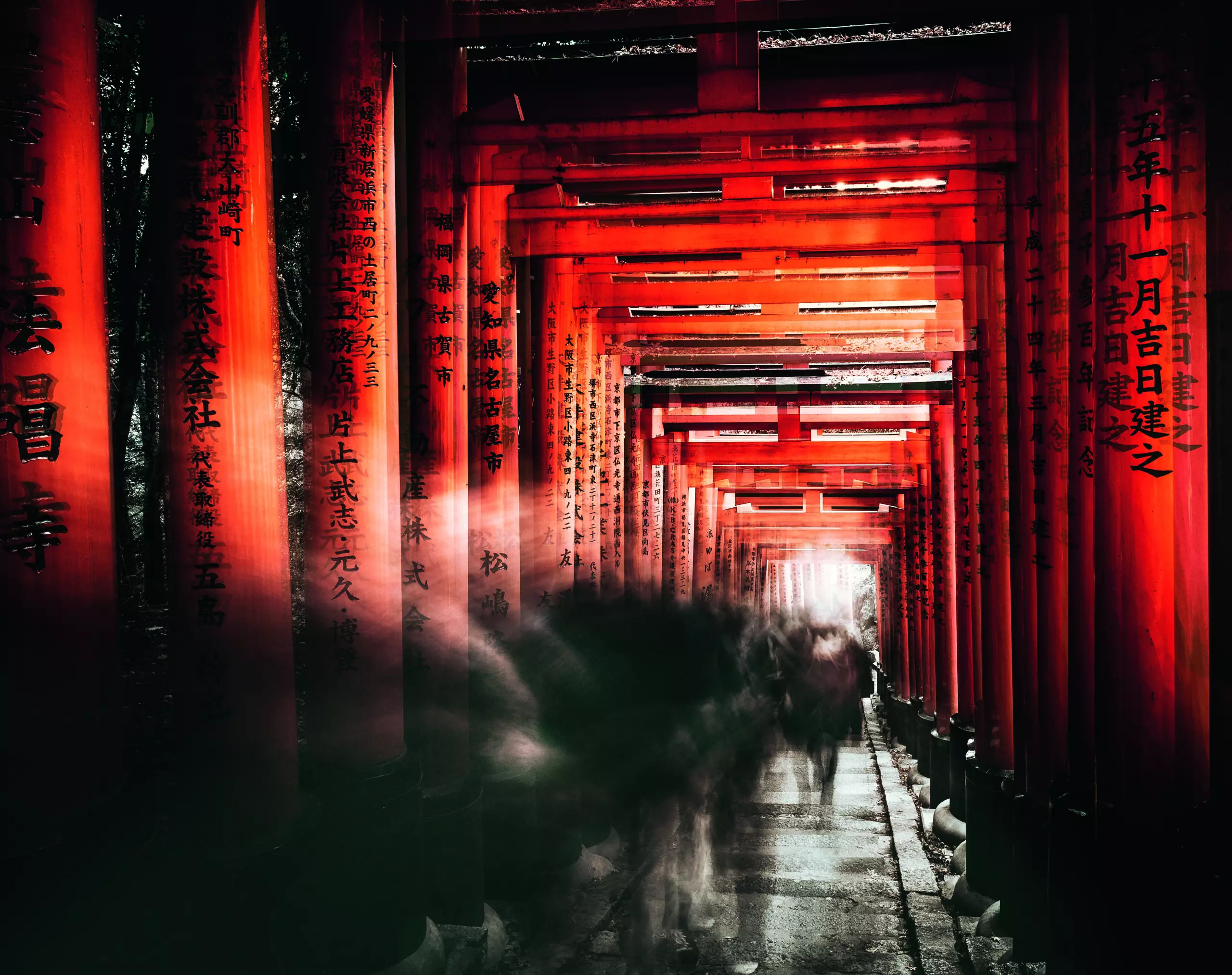 Wandbild (5087) Fushimi Inari Shrine by Chiriaco präsentiert: Aktion-Bewegung,Menschen,Kreatives,Details und Strukturen,Menschengruppen,Sonstiges Kreatives,Architekturdetails