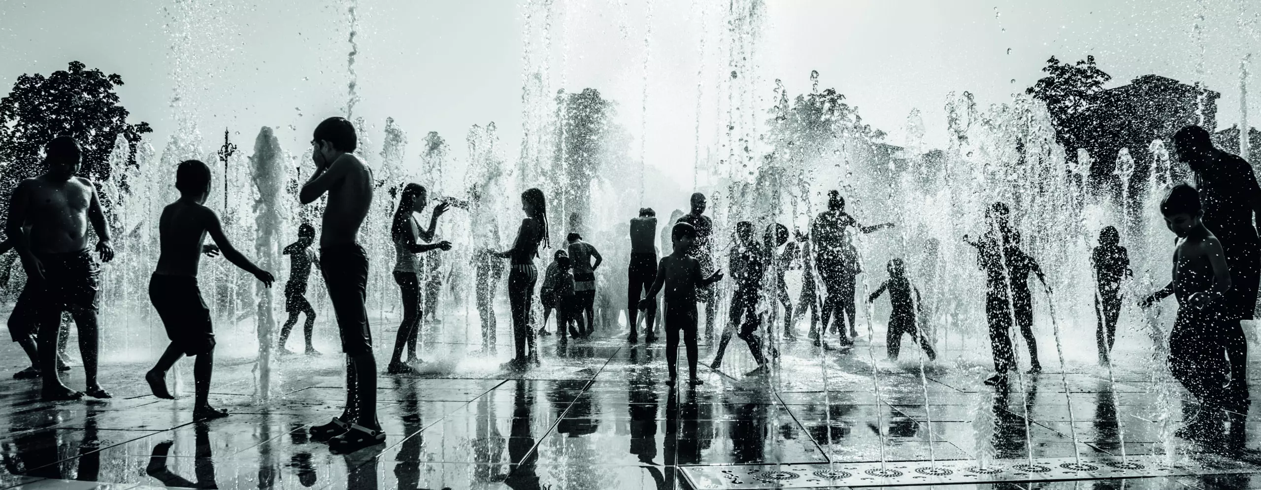 Wandbild (5819) Water Fun by devrim ünlü,1x.com präsentiert: Menschen,Wasser,Kreatives,Kinder,Menschengruppen,Wasserspiegelungen,Sonstiges Kreatives