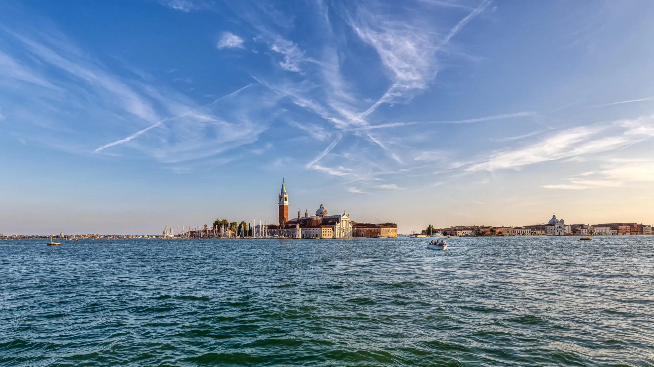 Wandbild (5972) Venice Vaporetto View II präsentiert: Wasser,Architektur,Häuser,Skylines,Sehenswürdigkeiten,Meere